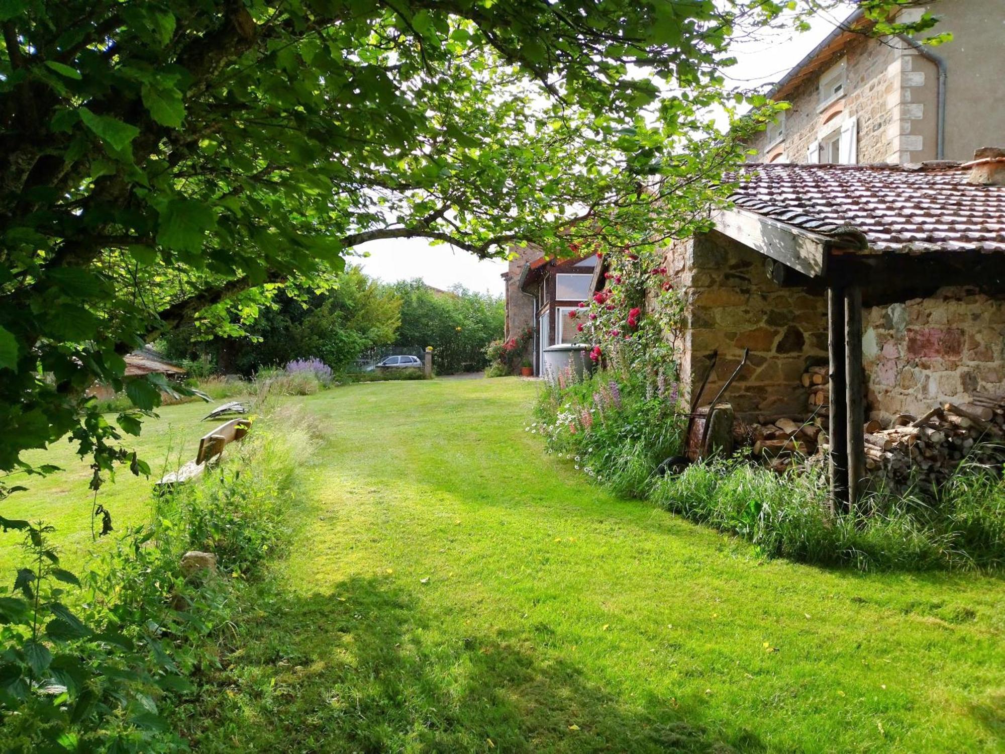 La Halte Du Pelerin Chambres D'Hotes Chérier Exterior photo